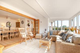 4 Bed in Woolage Green oc-f29907 - 9