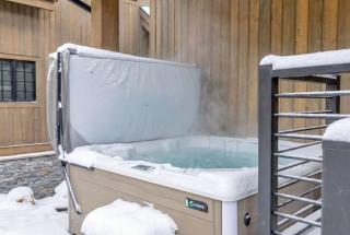Big Sky Haven Hot Tub plus Fireplace plus Views - 8
