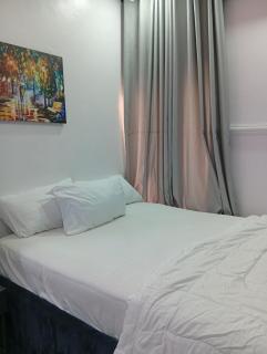 Heirloom Luxury Hotel and Apartments - 7