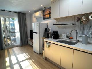 Miru House - 2