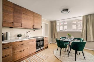 Bright & Stylish Apartment in City Center - 3