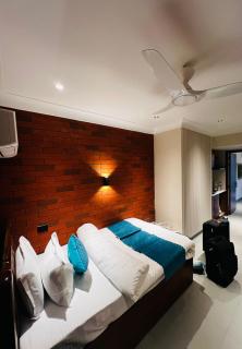 ALOHA DIVINE GANGES APARTMENTS with INFINITY POOL - 6