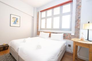 De Oude Schuur - Lux 3BRD Apartment & FREE Parking - 3