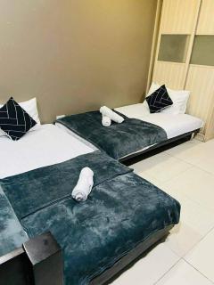 The Highland Condotel - 4