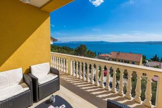 Helles Apartment nur 300 Meter zum Strand mit herrlichem Meerblick und Kinderschaukel - 9