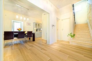 Atemberaubende Villa mit Infinity-Pool, Blick auf Motovun, Billard, Tischtennis, BBQ - 7