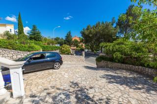 Romantisches Apartment nur 300 Meter zum Strand mit Parkplatz und Grill - 3