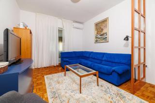 Faszinierendes Apartment nur 50 Meter zum Strand mit Meerblick, Waschmaschine, Klima, WiFi - 3