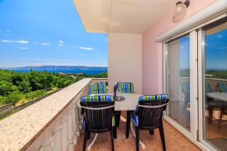 Haustierfreundliches Apartment nur 470 Meter zum Strand mit Babybett und Hochstuhl - 8