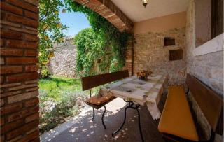 Rustikales und authentisches Ferienhaus mit BBQ, Babybett und hundefreundlich - 7