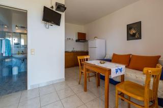 Hundefreundliches Apartment nur 120 Meter zum Strand mit Meerblick und Parkplatz - 1