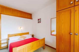 Komfortables Apartment nur 570 Meter zum Strand mit Privatparkplatz, Meerblick, Klima, WiFi - 6