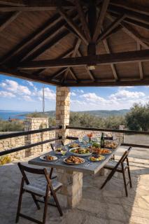 Villa Monolia Sea View Stone Villa With Garden - 9