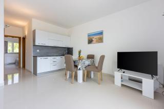 Faszinierendes Apartment mit Grillbereich, Meerblick, Parkplatz, Waschmaschine - 2