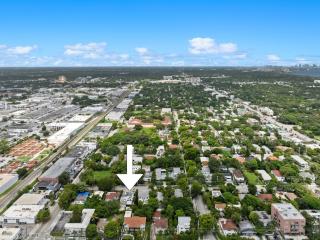 Design District Luxury Home Miami Getaway - 3