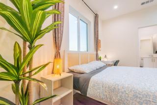 Spacious Bedroom and Ensuite Bath Near Culver City - CHC4 - 0