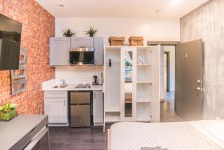 Spacious Private Room Near USC and Expo Park Paths - DQA4 - 1