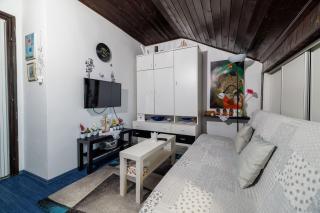 Dachgeschoss Apartment nur 450 Meter zum Sandstrand mit Meerblick und Klima - 2