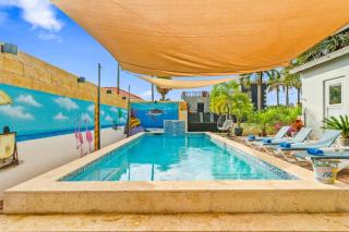 3BR Villa 5 min to Palm Beach Pool and BBQ - 1