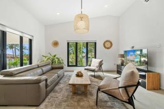 3BR Stylish Family House 3 Bath BBQ Pool - 7