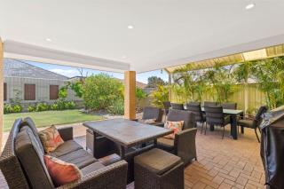 Spacious Escape in Tapping - 6