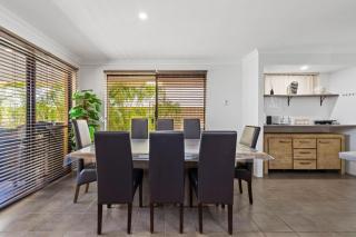 Spacious Escape in Tapping - 3