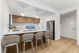 Ultra-Chic Modern Haven - 2