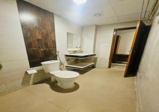 Zaarang Inn Hotel - 1