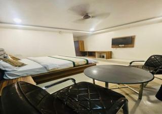 Zaarang Inn Hotel - 2