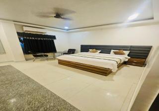 Zaarang Inn Hotel - 9