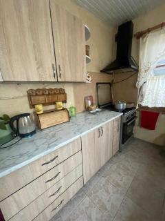 Marine's Guest House - 8