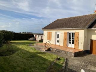 Hiking and beachfront - 4