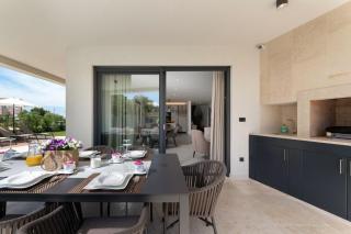 Villa Perla by Villsy - 2