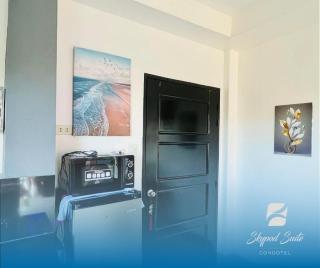 Sky-POD Unit#2 Hotel inspired Suite in Roxas City - 3