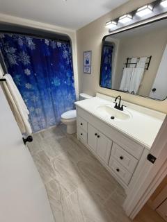 Comfy 2 Bed 2 Bath Condo on the slopes with night skiing - 4