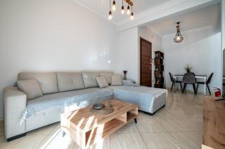 Central Nea Smyrni 2BR Apt-Near Transport by ΜΡS - 9