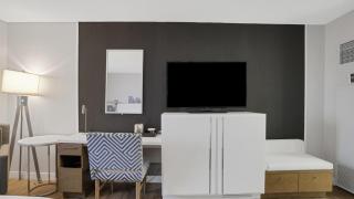 710 Double Queen Near MetLife & American Dream - 2