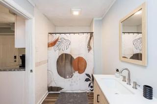 The Beautiful Jenkins Getaway - 7