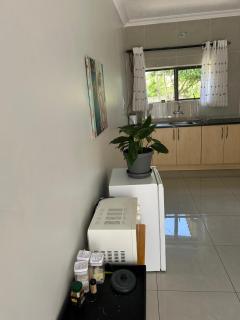 Golden Acres garden view - 2323 - 3