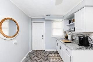 The Beautiful Jenkins Getaway - 2