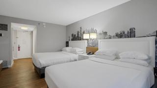 714 Double Queen Near MetLife & American Dream - 9