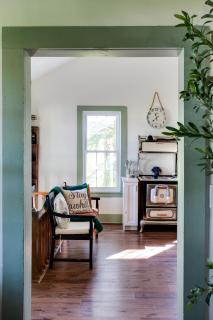 Historic Farmstay with Hot Tub, Fishing Pond, on 5 Acres - 6