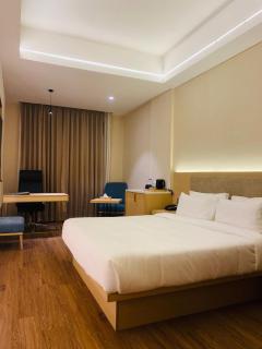 Hotel P4 City Center Jabalpur - 7