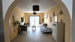 Comfy and Exquisite ROOMS in a Shared 3BR Apartment Near Main Harbor, City Center - 1