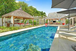 Villa Kyra - Luxe & XXL Pool at Grand-Baie - 4