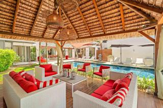 Villa Kyra - Luxe & XXL Pool at Grand-Baie - 7