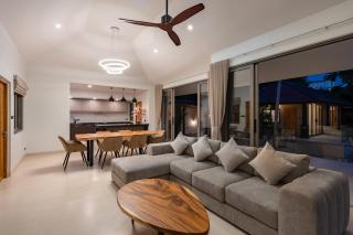 Villa Louise Choengmon bay koh Samui beach, 3 bedrooms, 8 guests, pool and garden - 2