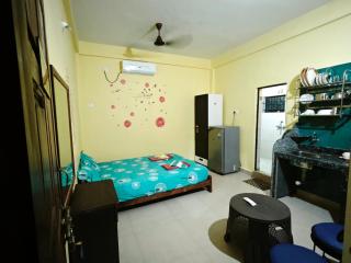 Avinash Guest House - 9