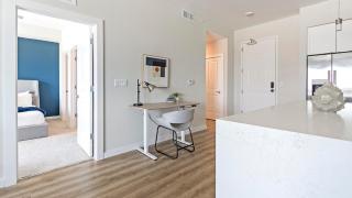 Landing Stunning 2BD Gym Yoga Studio - 6