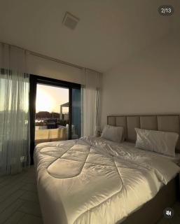 Seaside Luxury Apartment with Terrace and BBQ - 5